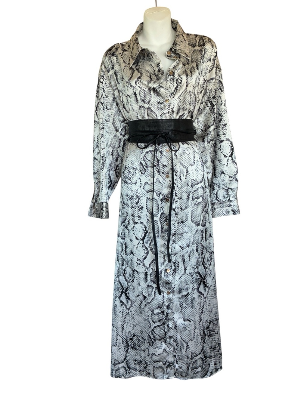 Zara shirtdress, Women's, XXL, White with Gray, Exotic Snake Print, maxi, EUC